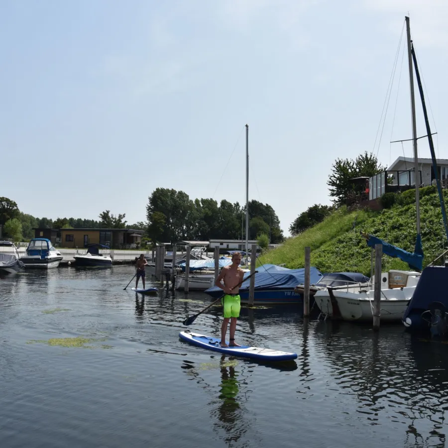 Campingplatz mit Jachthafen De Meeuw 13